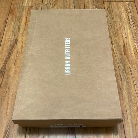 NIB UO Cassidy Western Tan Leather Boot - Picture 10 of 11